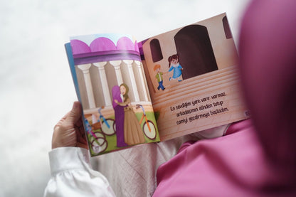 Kalbim Camiye Koşuyor - Nuseybe Oruç